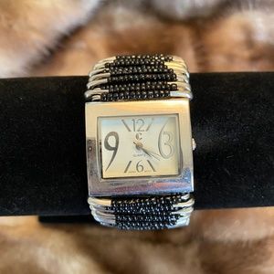 SAFETY PIN BLACK BEAD WATCH